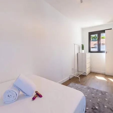 Apartment Modern Balcony House - Solarium Terrace - Parking Arafo