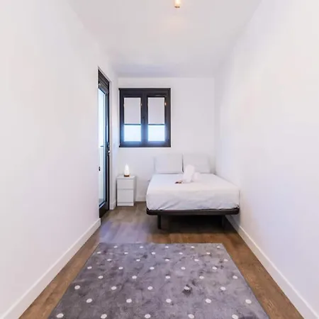 Apartment Modern Balcony House - Solarium Terrace - Parking *
