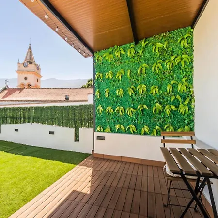Modern Balcony House - Solarium Terrace - Parking *