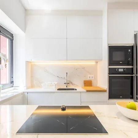 Modern Balcony House - Solarium Terrace - Parking Apartamento Arafo